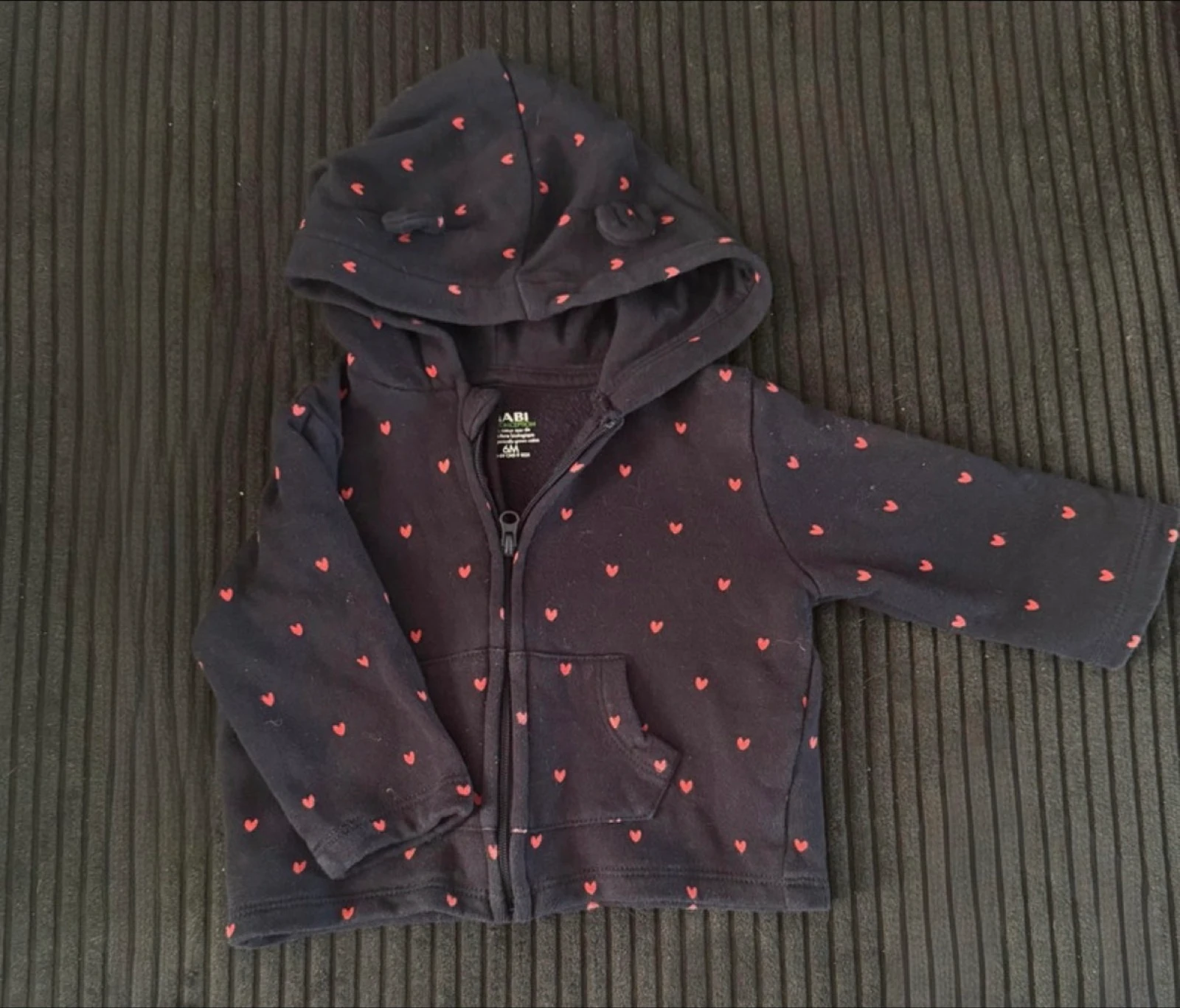 Veste zipée avec petit cœur - 6 mois